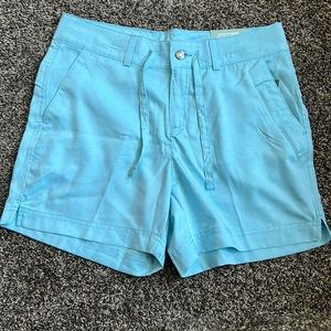 Women’s Magellan Size Medium Outdoors Shorts NWT